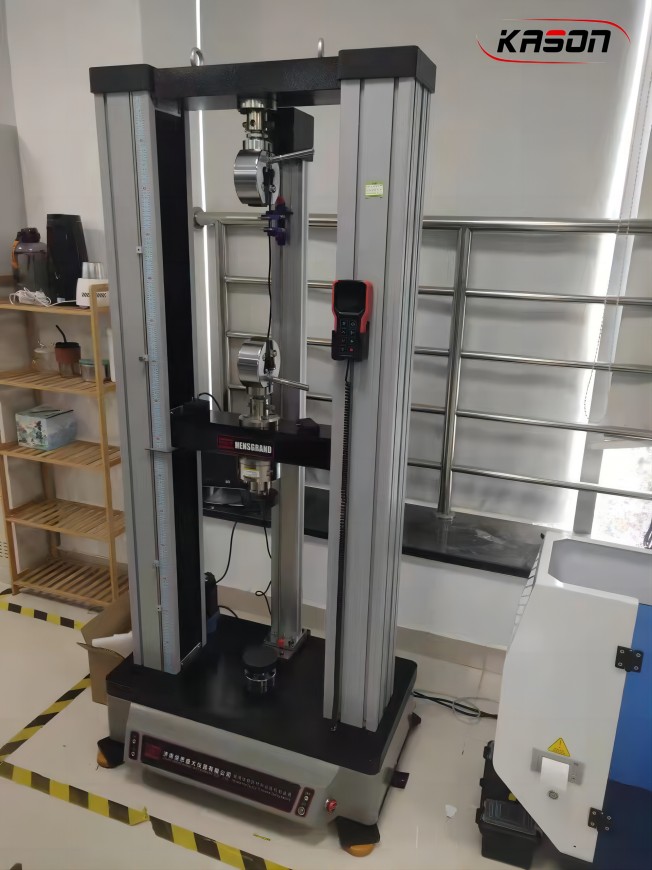 ASTM D5587 10噸萬能試驗機安裝於英國萬能試驗機