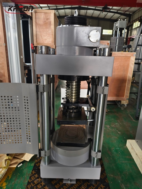 Which 2000kN Compression Tester Delivers Class1 Accuracy for ASTM C39, ISO 75001 & EN 123904 Concrete Testing?